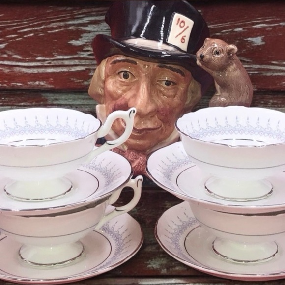 Coalport “Avon” Bone China Widemouth Teacups & Saucers - England - Picture 2 of 11